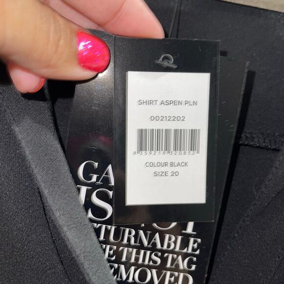 Avenue Black Aspen Plain Shirt Button Down Tunic NWT 20W - Picture 5 of 7